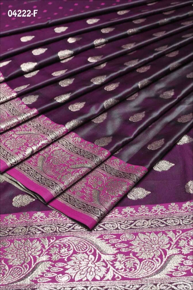 Kaanthari - 04222-F  Plum Purple Color Beautiful Banarasi Saree CM1197266 (LR1D)