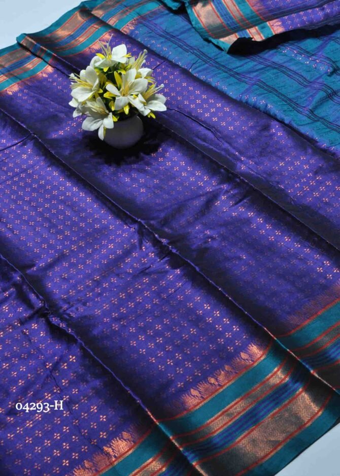 Ashwanthika - 04293-H   Violet Color Elagant Stylish Lichi Silk Saree CM1205244 (LR6C)