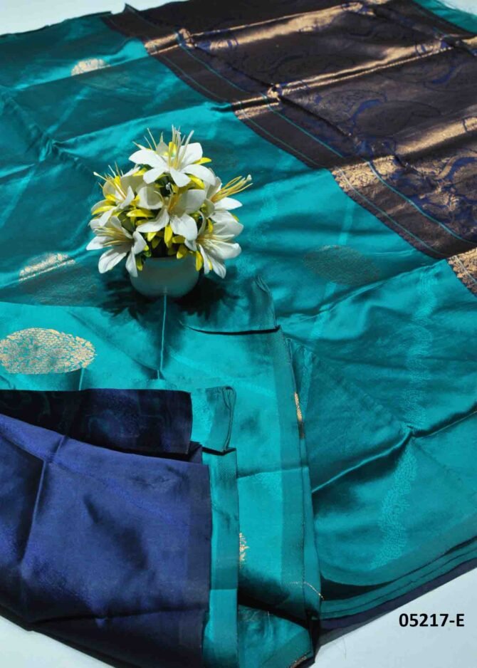 Yashaswini - 05317-E  PineGreen Color Traditional Wear Banarasi  Saree CM1219147 [LR4D]