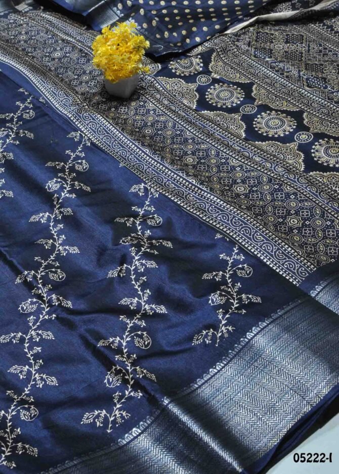 Charuhasini - 05222-I   Navy Blue Color Dola Silk Saree CM1223191 (LR4A)