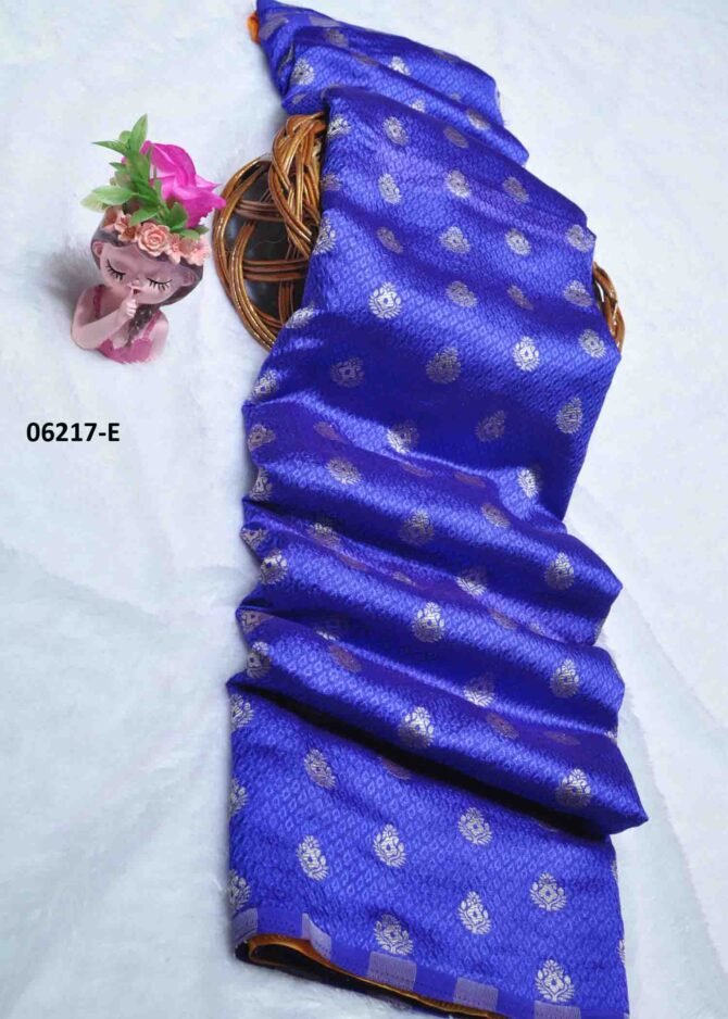 Dhanasri - 06217-E  Violet Color Elegant Look Embose Cotton Saree CM1232970 [LR1D]