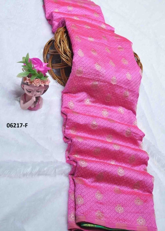 Dhanasri - 06217-F  Pink Color Elegant Look Embose Cotton Saree CM1232970 [LR1D]
