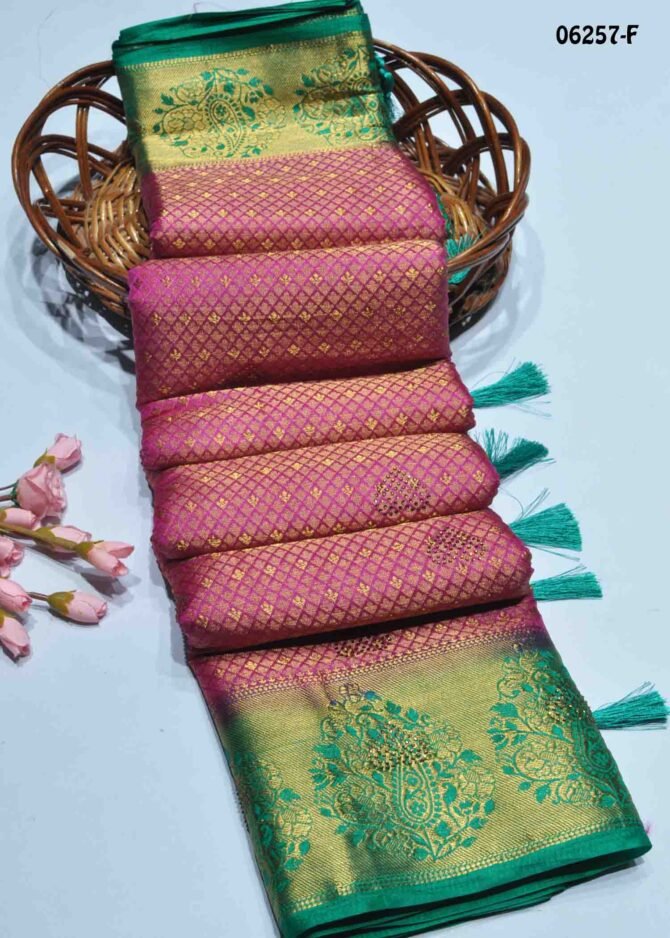Lakshitha - 06257-F   Fuchsia Pink Color Taditional Look Raw Silk Saree CM1227676 (RR4D)