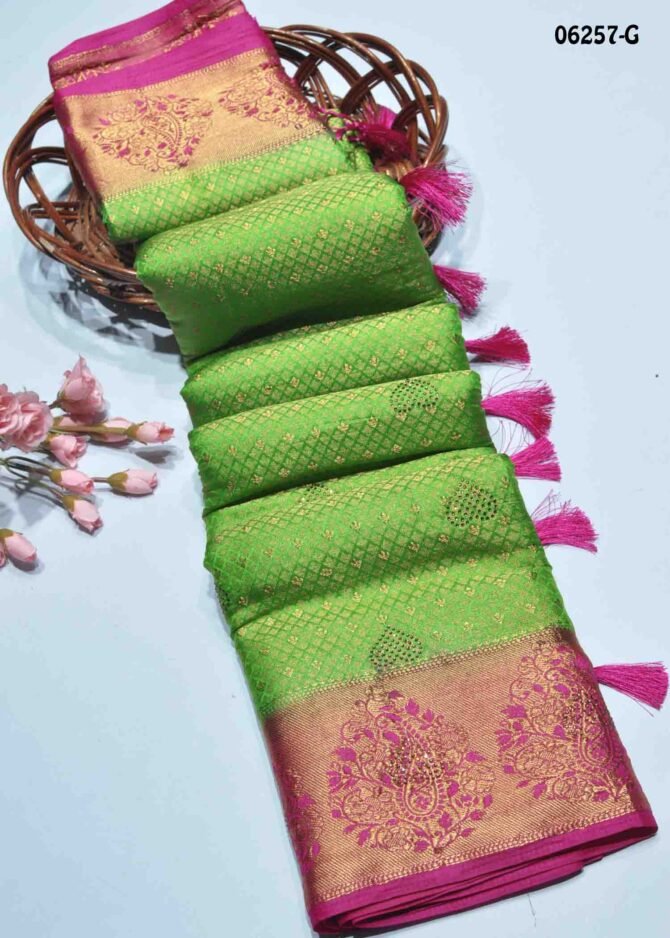 Lakshitha - 06257-G   Lawn Green Color Taditional Look Raw Silk Saree CM1227676 (RR4D)