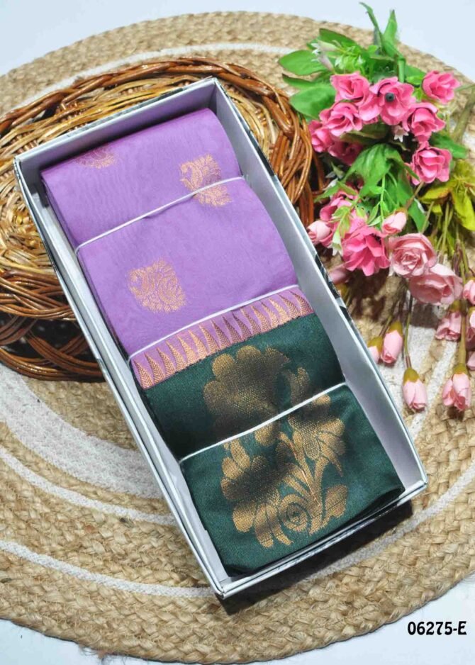 Poontamil - 06275-E  Iris Lavender Color Beautiful Traditioal Look Silk Cotton Saree CM1104025 (RR4D)