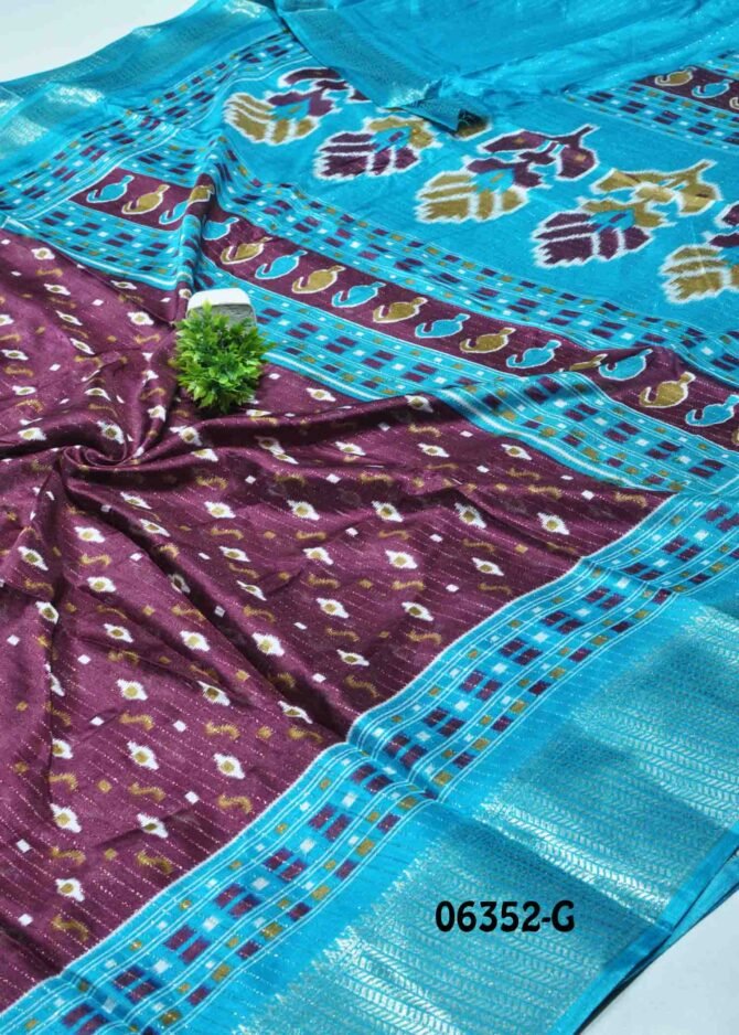 Lakshana 06352-G Purple Color Beautiful Look  Dola Silk Saree CM1236535 (LR5B)