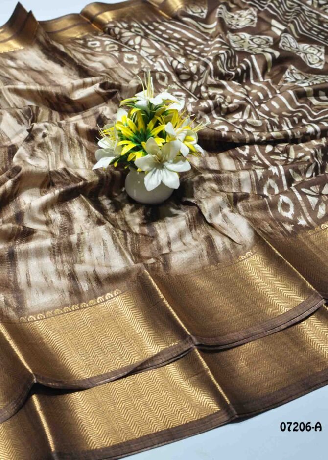 Yazhini - 07206-A  Brown Color Dola Silk Saree CM1236553 (RR1D)