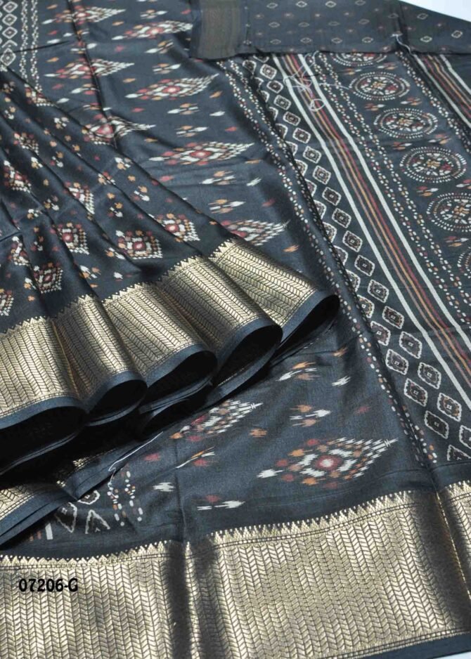 Shalini - 07206-G  Black Color Dola Silk Saree CM1236553 (RR1D)