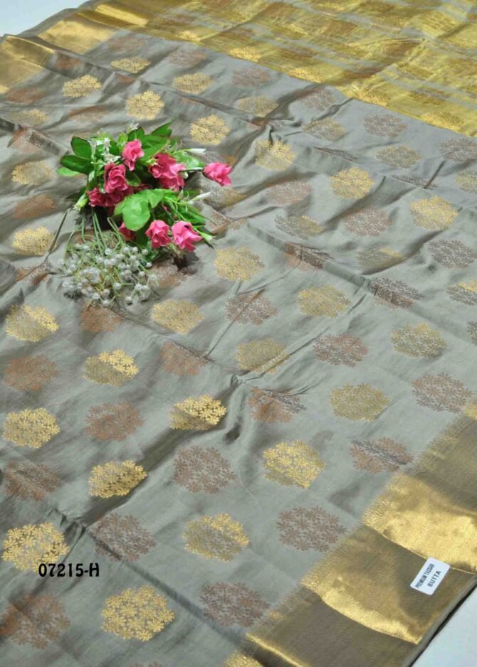 Keerthika -07215-H   Grey Color Elagant Traditonal Look Raw Silk Saree CM1241159 (RR2C)