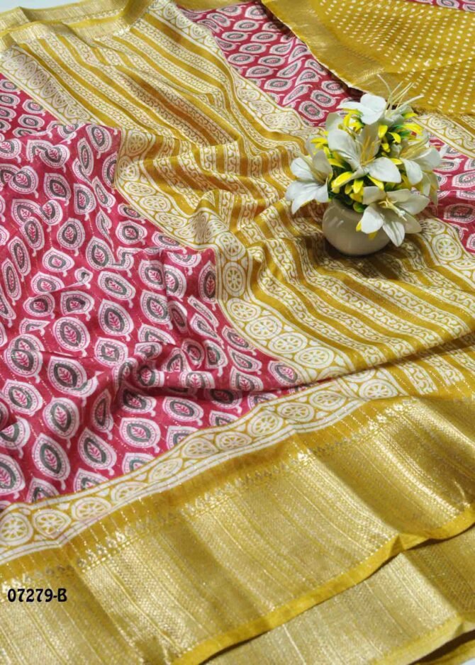 Poorvaja - 07279-B   Pink Color Simply Dola Silk Saree CM1250968 [LR7C]