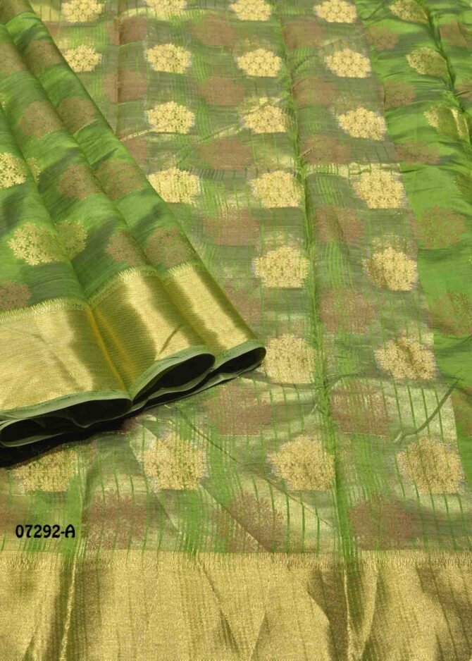 Teekshika - 07292-A  Clover Green Color Grand Look Traditonal Wear Raw Silk Saree CM1254099 (LR3E)