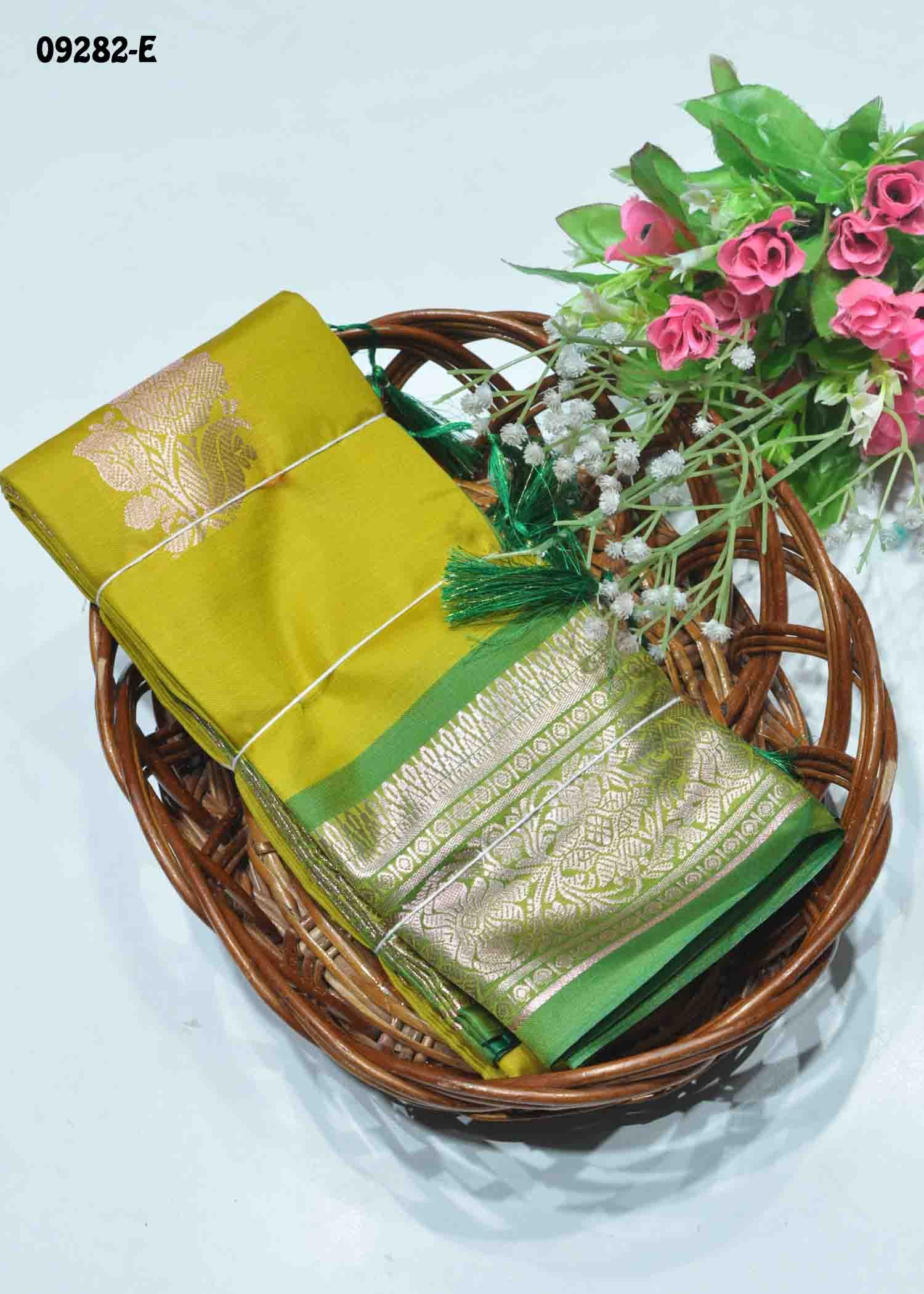 Ekanthika - 09282-E  AvocadoGreen Color Traditional Look Lichi Silk Saree CM1283719 (RR1C)