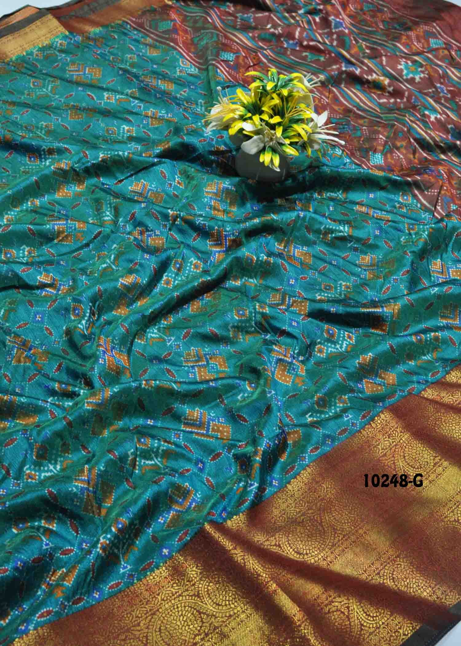 Sayuuri - 10248-G PineGreen Color Traditional Wear Pochampally Saree CM1303789 (LR3E)