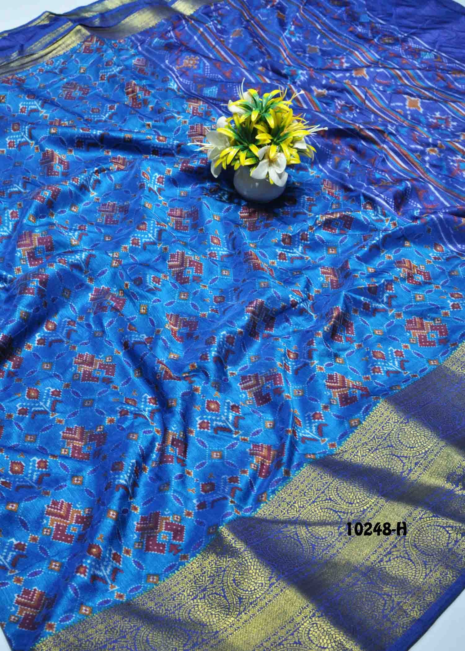 Sayuuri - 10248-H Blue Color Traditional Wear Pochampally Saree CM1303789 (LR3E)