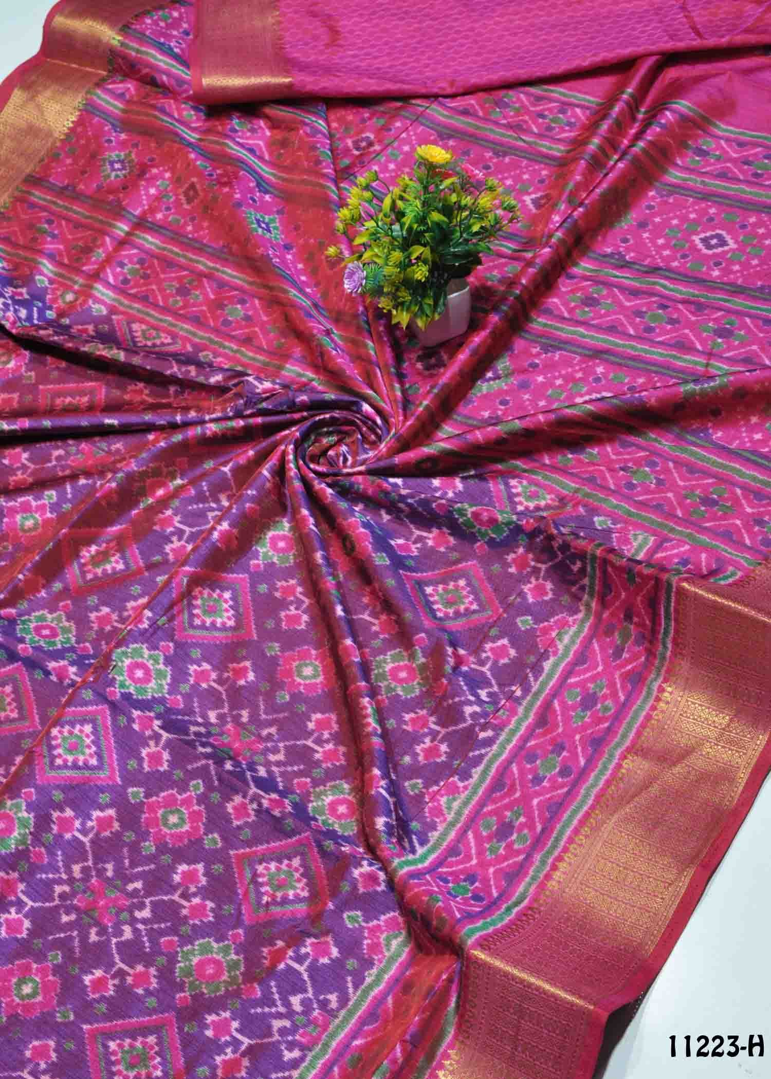 Kamazhi - 11223-H Purple Color Traditional Wear Pochampally Saree CM1313669 (RR3E)