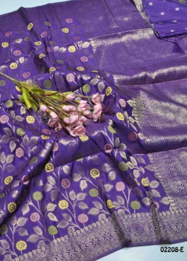 Yazhathi - 02208-E  Violet Color New Arrival Raw Silk Saree CM1357717 (RR3D)