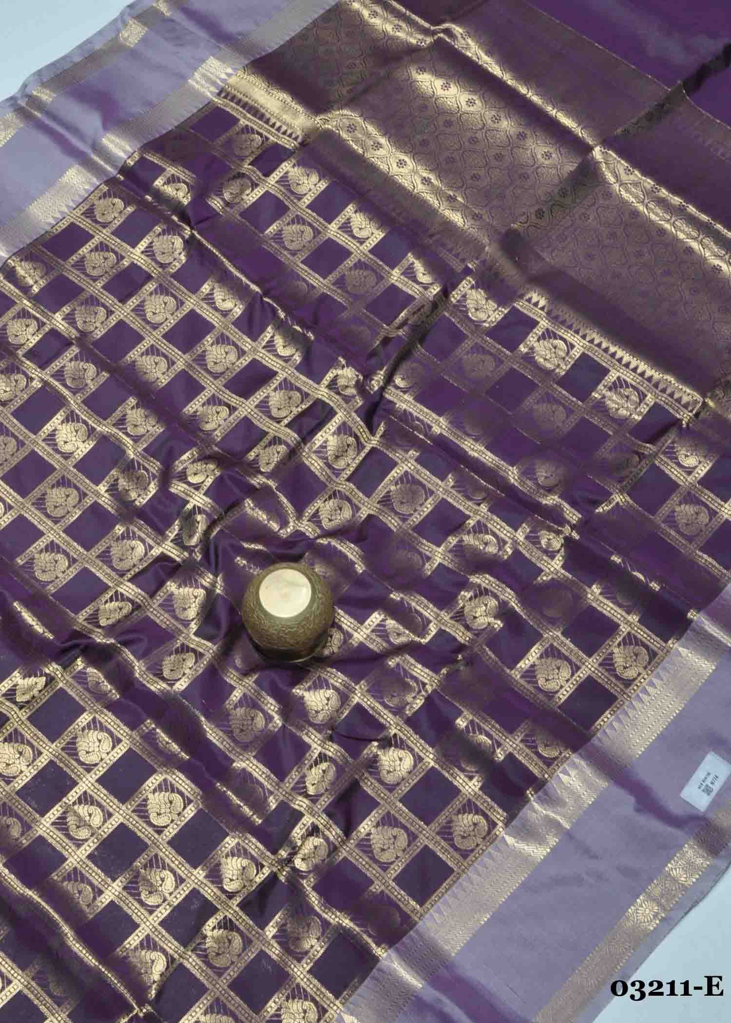 Damayanthy -03211-E DeepPurple Color Semi Banaras Katan Soft Silk Sarees CM1370516 (RR3D)