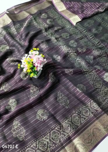 Iswarya -04706-E  Violet Color Trendy Moss Chiffon Saree CM1393303