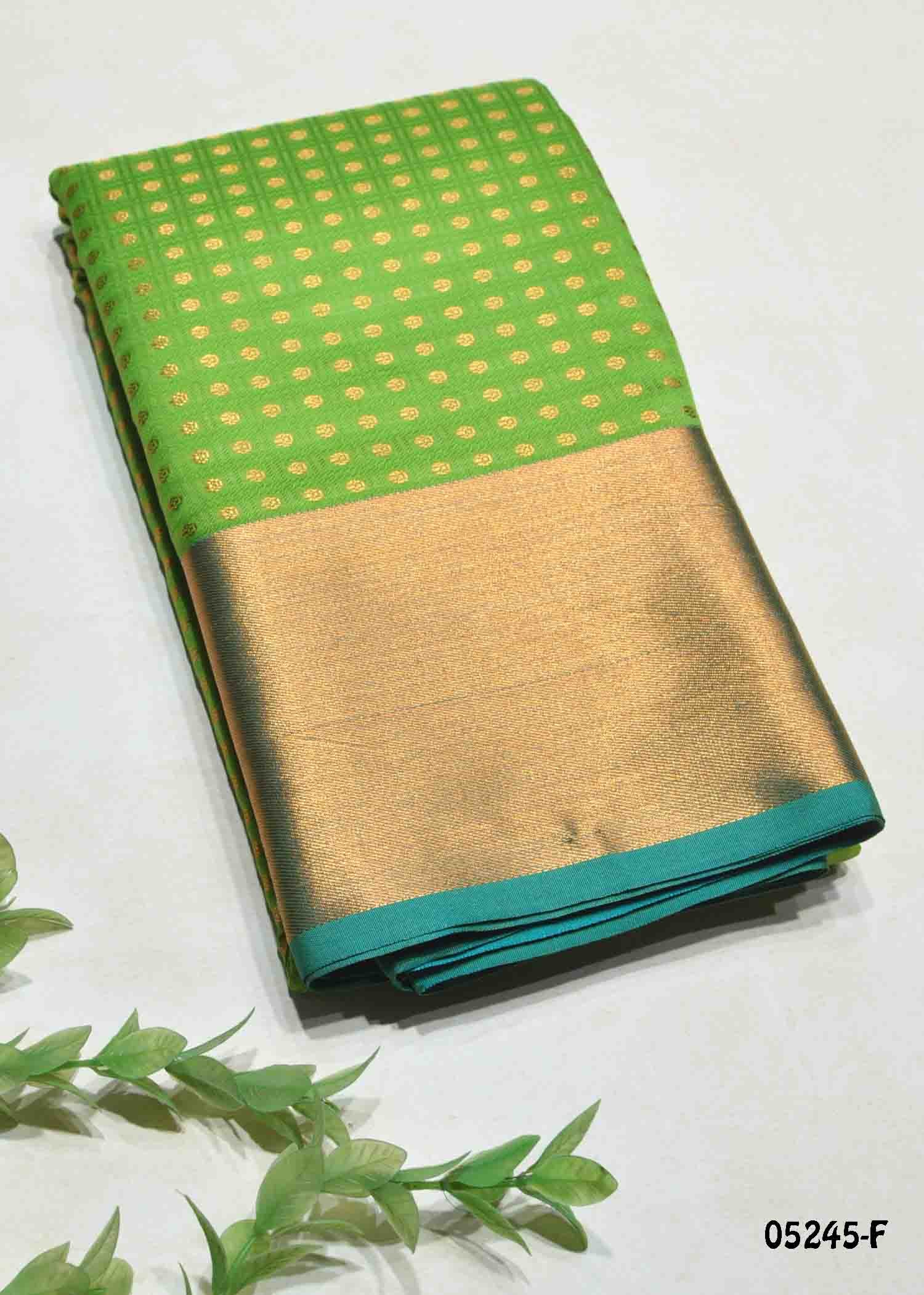 Thilakavathy - 05245-F Green Color Traditional Lichi Silk Saree CM1408518 (RR2D)