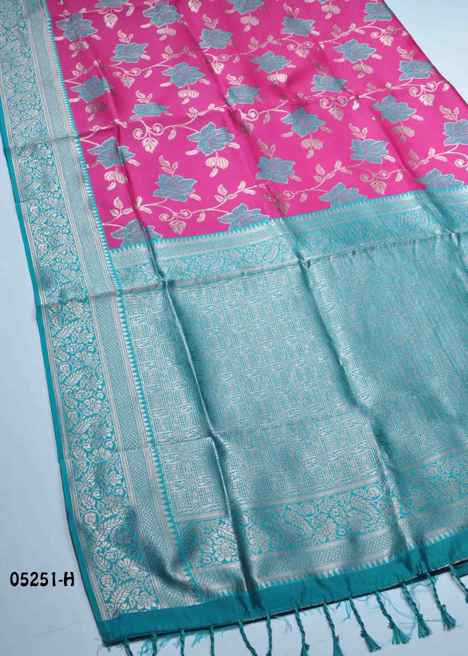 Athvika - 05251-H DarkPink Color Traditional Banaras Saree CM1408699 (RR3D)