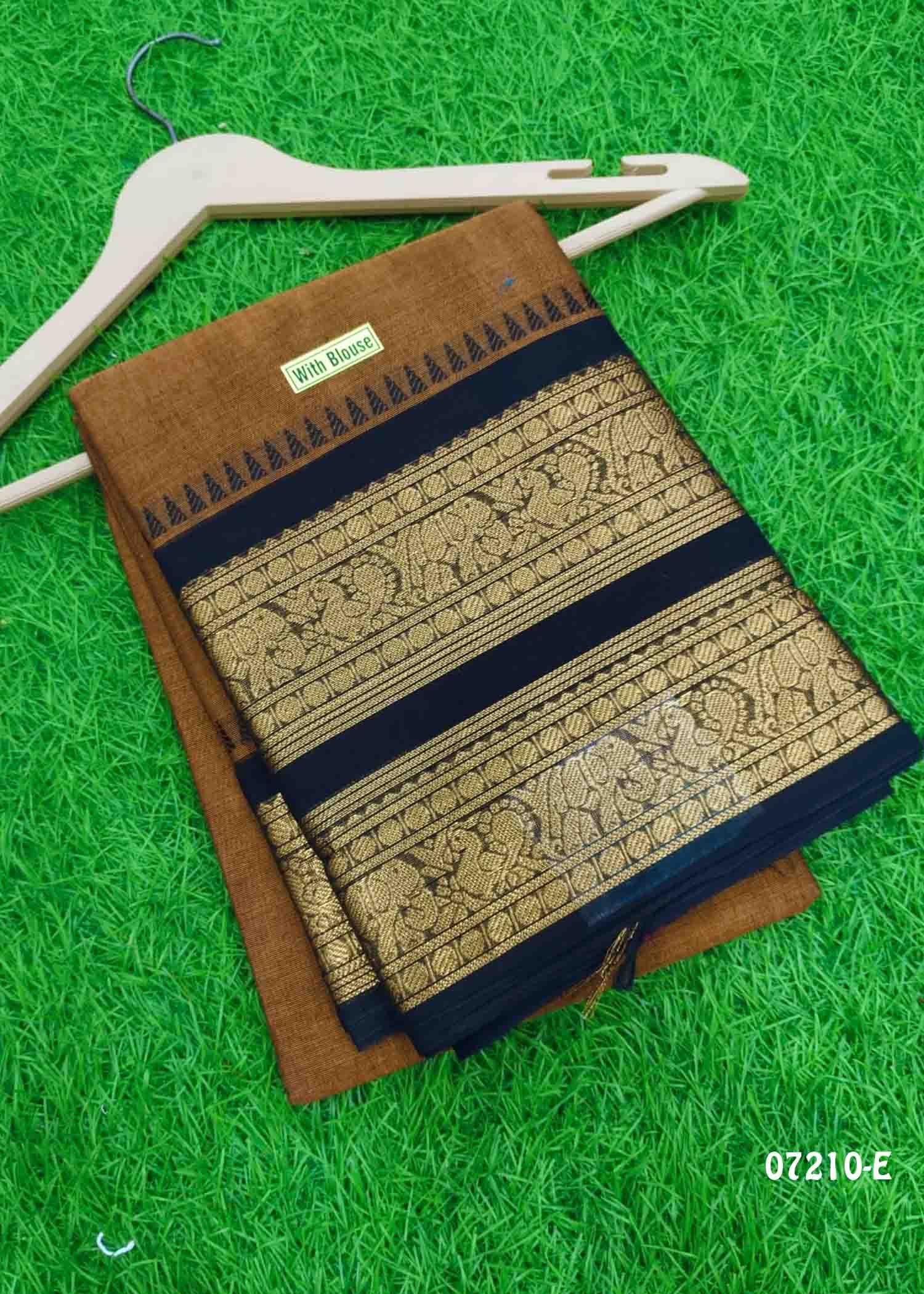 Komalalakshmi - 07210-E Brown Color Traditional Chettinad Cotton Saree CM1423125 (LR1B)