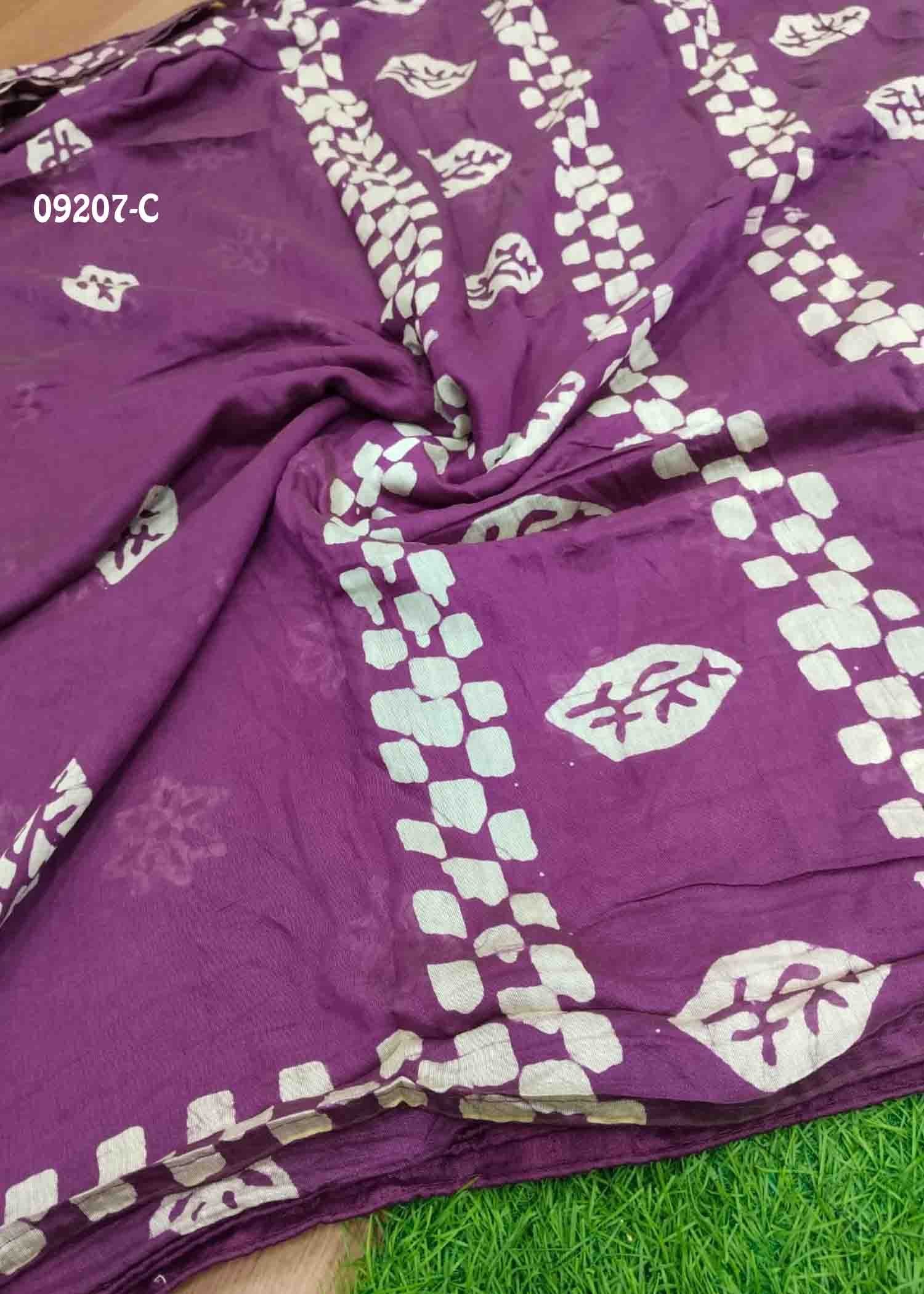 Veda-09207-C Purple Color Trendy Fancy Cotton Saree CM1454048 (LR1C)