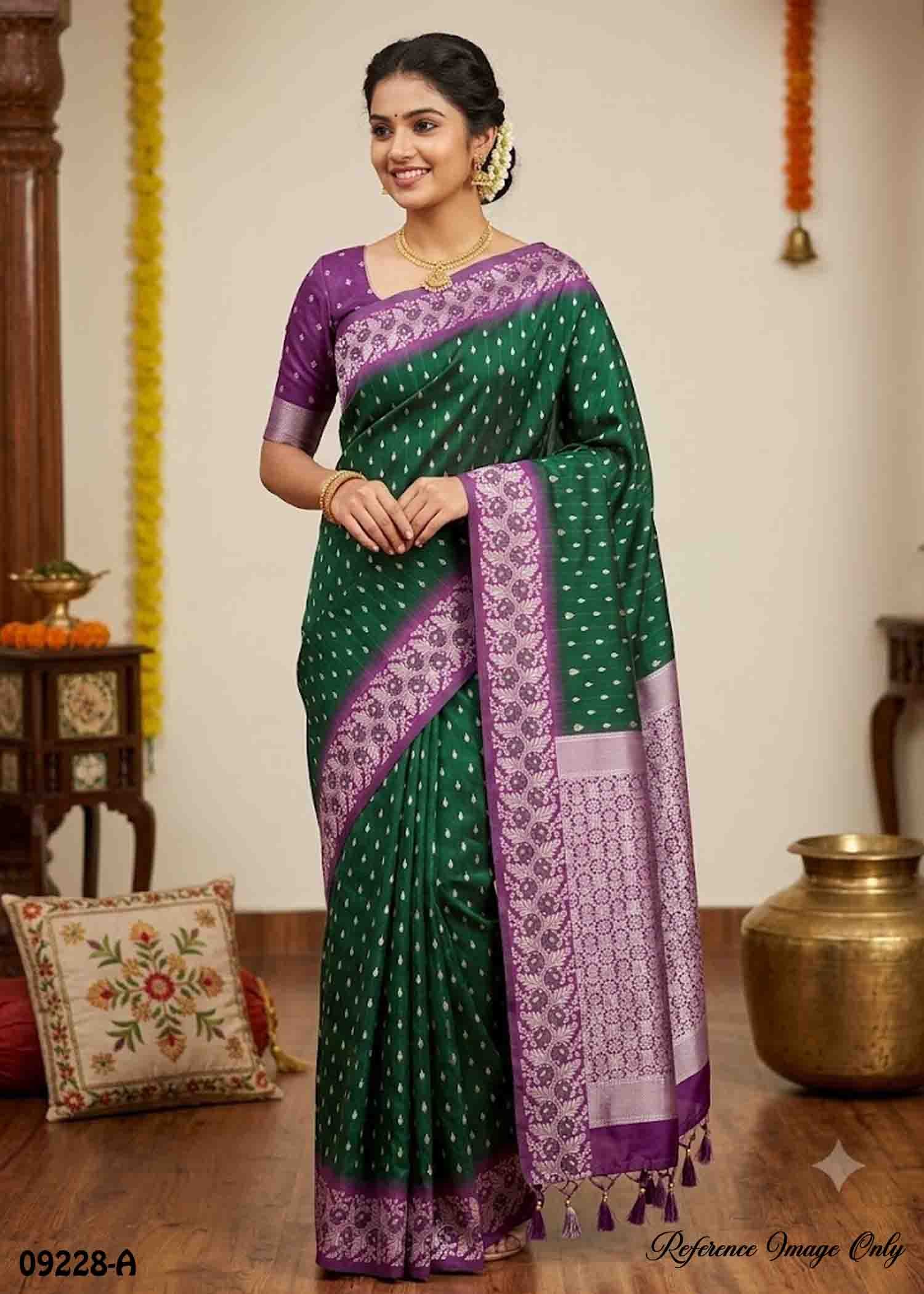 Vishupriya - 09228-A Green Color Excellent Chanderi Silk Saree CM1449815 (LR2C)