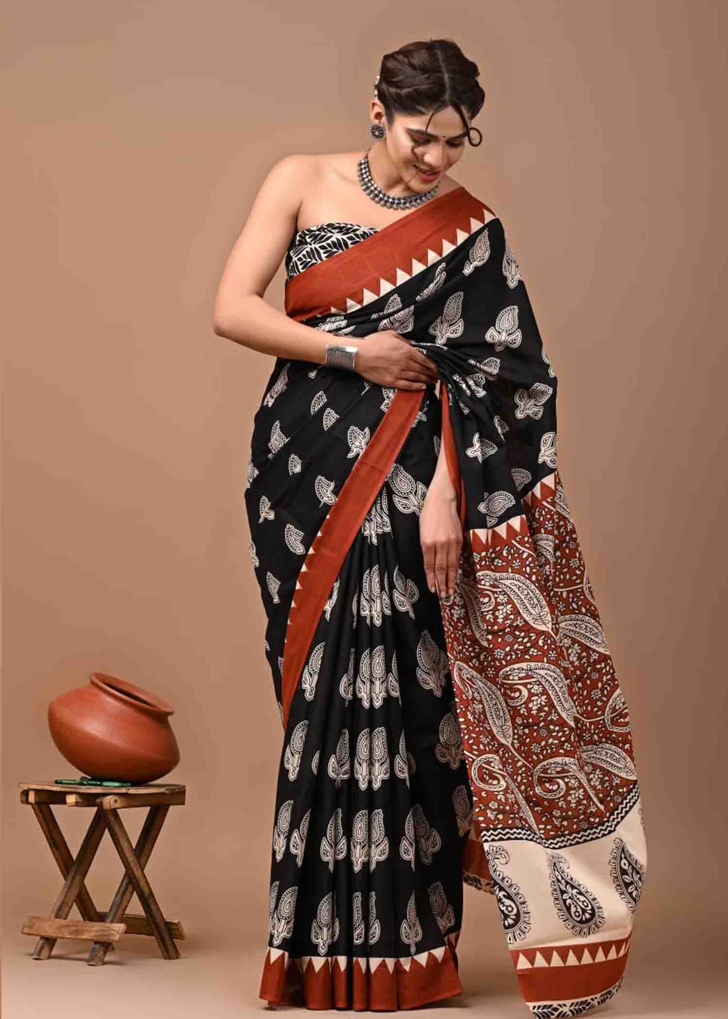 Taaniya -09246-H Maroon Color Trendy Mulmul Cotton Saree CM1463628 (RR1C)