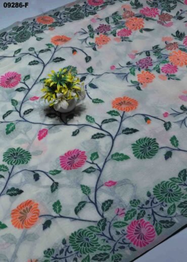 Madhumitha -09286-F  Halfwhite Color Excellent Chanderi Silk Saree CM1457737 (RR4C)