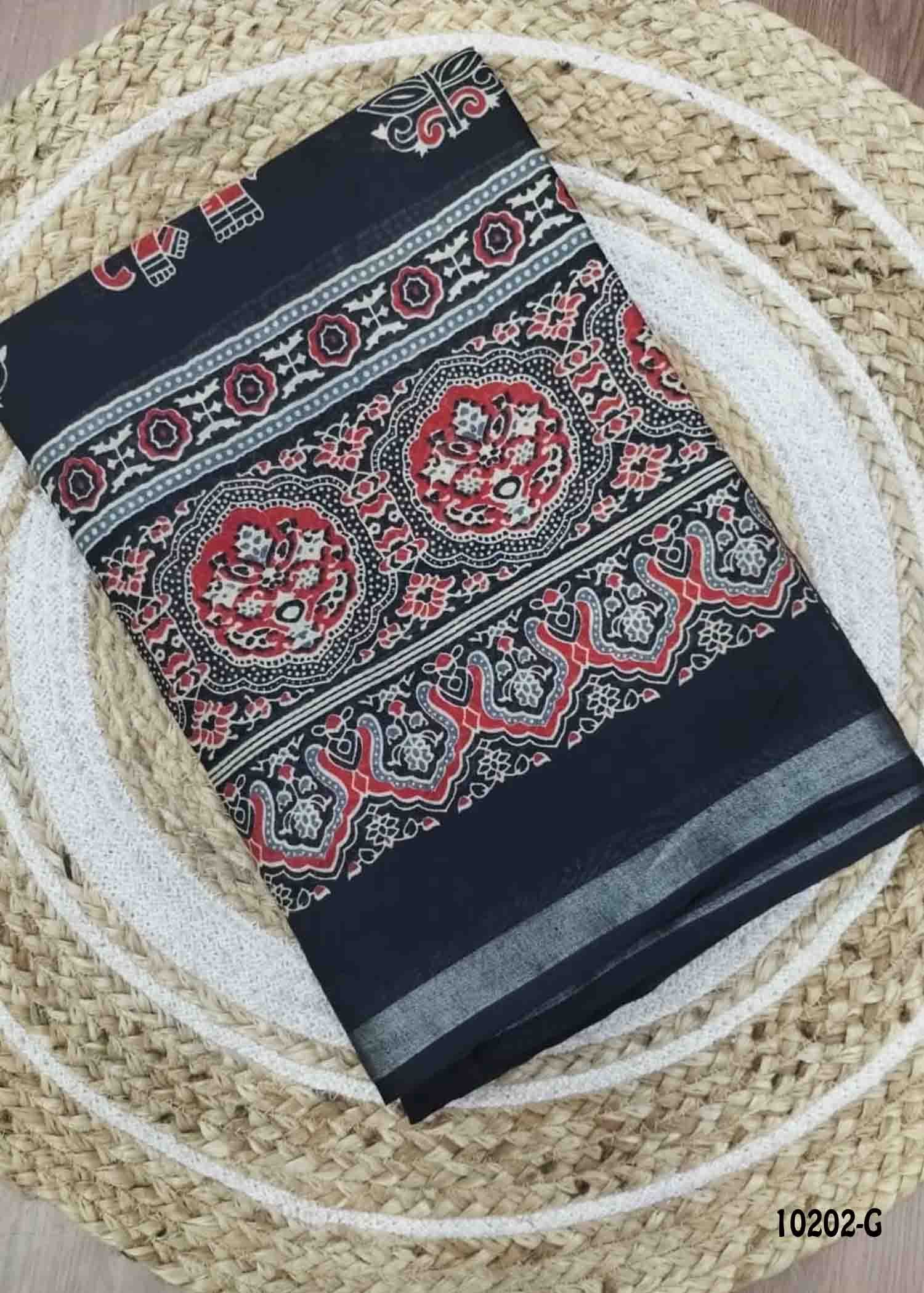 Pavithra -10202-G Black Color Kalamkari Print Mixed Cotton Saree CM1480333 (LR1B)